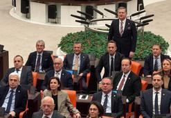 Özgür Özel'den, CHP'nin TBMM'deki 'Emekli nöbeti'ne destek