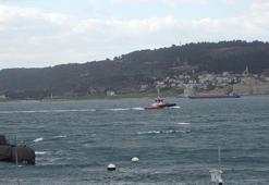 Çanakkale Boğazı fırtına nedeniyle çift yönlü trafiğe kapatıldı