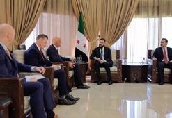 ABD'nin Ankara Büyükelçisi Barrack, Suriye Cumhurbaşkanı Şara ile görüştü