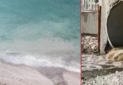 İSKİ'nin arıtma tesisinden bırakılan suyla denizin rengi değişti