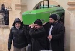 Evde gaz sıkışması sonucu meydana gelen patlamada ölen nine ve 2 torunu toprağa verildi