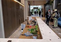 Zeytinburnu’nda siteye bırakılan kargo paketi patladı: 2 yaralı