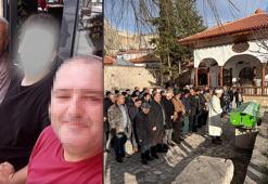 Tokat'ta oğlunun öldürdüğü baba defnedildi