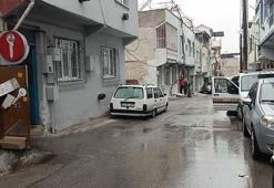 Boşanma aşamasındaki eşini tabancayla vurup, polise teslim oldu