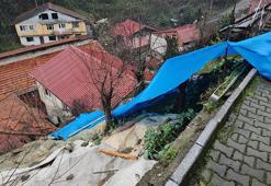 Zonguldak'ta heyelan nedeniyle 2 ev boşaltıldı