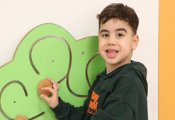 DMD hastası Kerem’in okula başlamasına aylar kaldı ancak kampanyası 1 yılda yüzde 9’a ulaşabildi