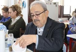 Çini kursunun tek erkek kursiyeri