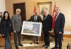 Foto muhabirleri Bahçeli'yi ziyaret etti