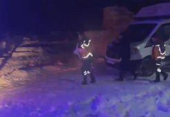 Kars'ta ekipler, 15 aylık Berçemsu bebek için seferber oldu