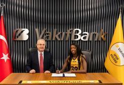 Pasör çaprazı Adhuoljok Malual, VakıfBank’ta