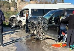 Osmaniye'de servis minibüsü ile hafif ticari araç çarpıştı: 7 yaralı