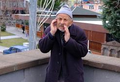 Hoparlör kullanmadan cenaze namazına çağırıp, geleneği devam ettiriyor