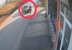 Otomobilin çarptığı yaya metrelerce savruldu; o anlar kamerada