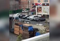 Kağıthane’de otomobile otomatik silahla saldırıda 1 kişi öldü; saldırganların kaçış anı kamerada