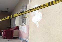 Eski nişanlısı ile 2 kızını bıçakla yaraladı