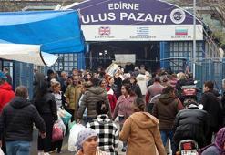 Edirne’de Ulus Pazarı’nın kapatıldığını gören Bulgar turistler, kapısından döndü