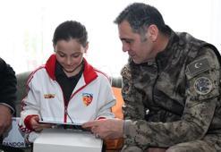 Emniyet müdüründen şehit kızına karne hediyesi