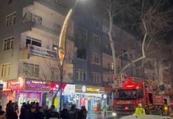 Evde çıkan yangın, hasara neden oldu