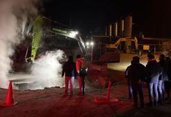 Jeotermal firmaya ait boru hattında buhar sızıntısı