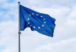 AB: ABD'nin gümrük vergileri NATO ilişkilerini zayıflatır