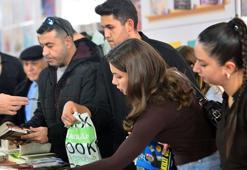 Çukurova Kitap Fuarı’na son gününde yoğun ilgi
