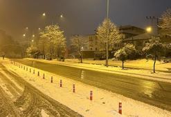 Bartın'da kar yağışı nedeniyle 65 köy yolu ulaşıma kapandı