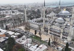 Tarihi yarımada beyaza büründü, seyirlik manzara havadan görüntülendi