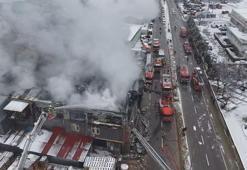 Tuzla'da çakmak üretim atölyesinde çıkan yangın söndürüldü