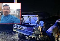 Salihli'de otomobil elektrik direğine çarptı: 1 ölü, 2 yaralı