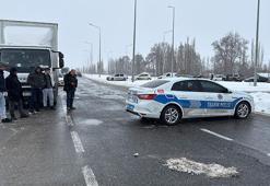 Sivas-Malatya kara yolu ulaşıma kapandı