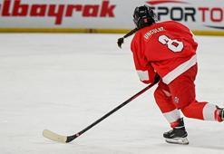 U18 Kadın Buz Hokeyi Milli Takımı, Hollanda’ya 3-0 mağlup oldu