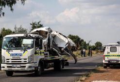 Güney Afrika'da kaza: 13 ölü