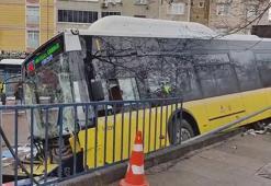 Esenler'de İETT otobüsü otoparktaki araçlara çarptı