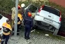 Avcılar'da binanın boşluğuna düşen otomobilin sürücüsü yaralandı