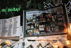 Kartalkaya'da oteldeki yangın faciasında yaşamını yitirenler anıldı