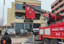 Kütahya'da saldırıya tepki; dükkanlar Türk bayrakları ile donatıldı