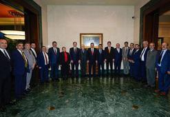 Cumhurbaşkanı Yardımcısı Yılmaz, Ezidi toplumu temsilcileriyle bir araya geldi