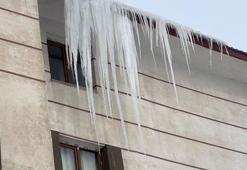 Türkiye'nin en soğuk yeri, eksi 32,7 derece ile Hakkari oldu