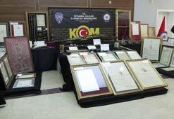 İstanbul'da tarihi eser operasyonunda ele geçirilen 5 binin üzerinde eser sergilendi