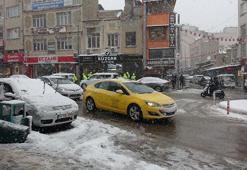 Kilis'te kar yağışı etkisini gösterdi