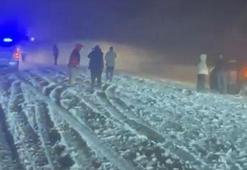 Erzincan-Sivas kara yolu çığ düşmesi sonucu ulaşıma kapandı