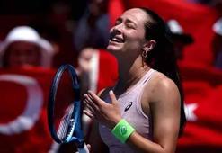 Milli Tenisçi Zeynep Sönmez, Avustralya Açık'a 3’üncü turda veda etti