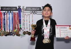 11 yaşındaki Sidar, Amerika'daki olimpiyatlarda matematikte dünya birincisi oldu