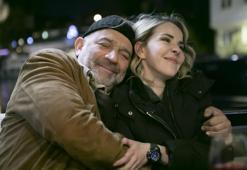 Arka Sokaklar'da mutlu aile tablosu