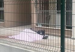 Kiralama bahanesiyle baktığı 17'nci kattaki dairenin balkonundan atlamış