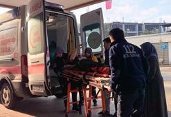 Devrilen istif haldeki demirlerin altında kalan işçi yaralandı