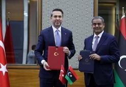 Bakan Bayraktar: Türkiye-Libya 22'nci dönem KEK mutabakat zaptını imzaladık