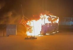 Kapıkule'de yolcu otobüsü alev alev yandı