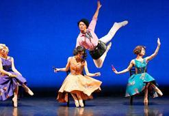 'Tria'ya alkış yağdı