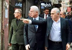 Vali Gül, Yadigar Projesi kapsamında restore edilmesi planlanan Şekerci Han’da incelemelerde bulundu